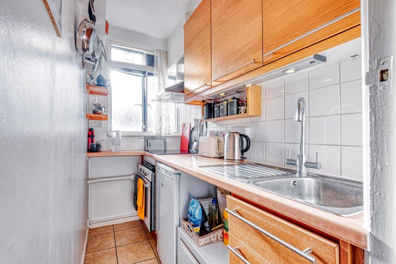 Warm And Welcoming Home In Putney By Underthedoormat London Ngoại thất bức ảnh